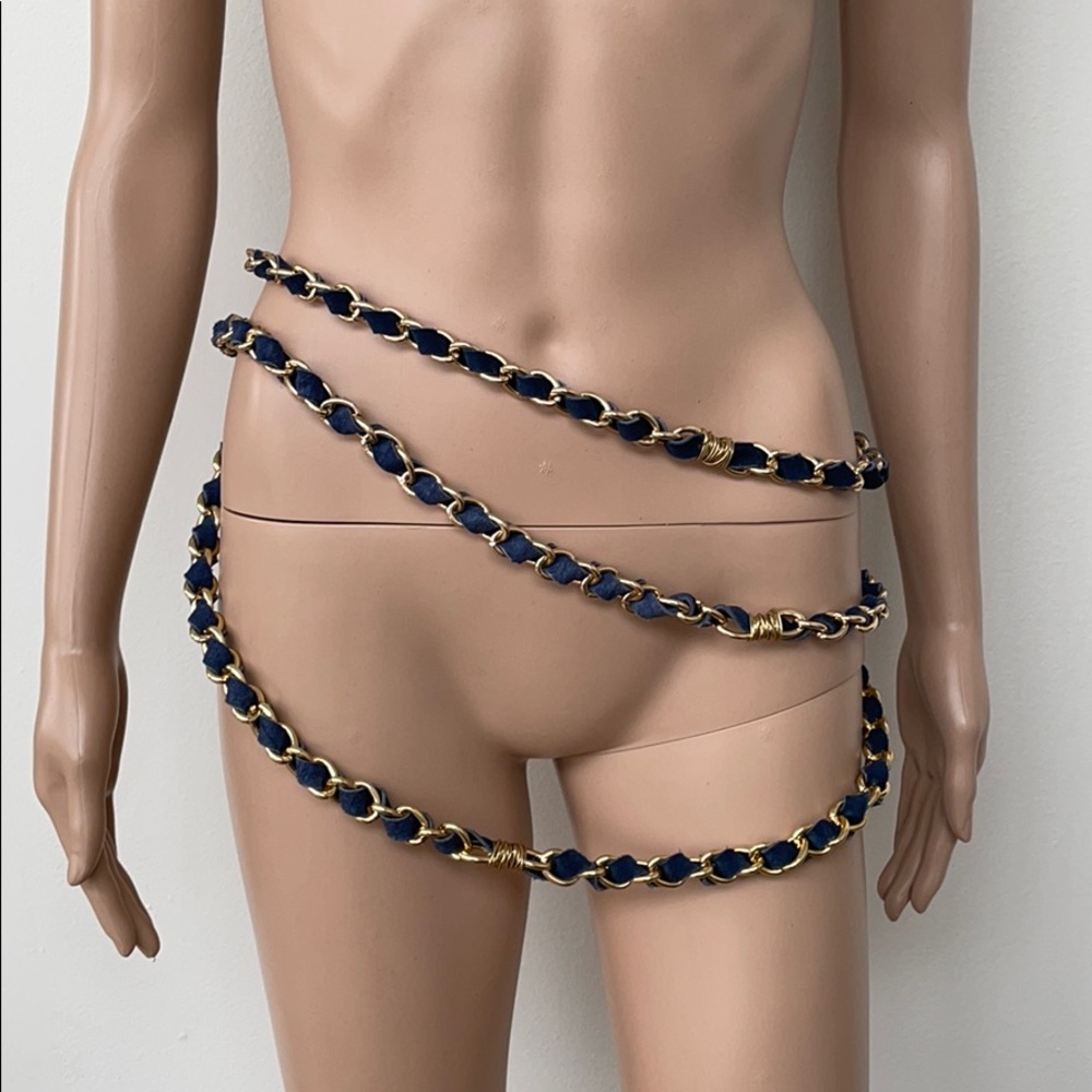 CHAIN GOLD TONE LINK BLUE SUEDE NECKLACE\BELT